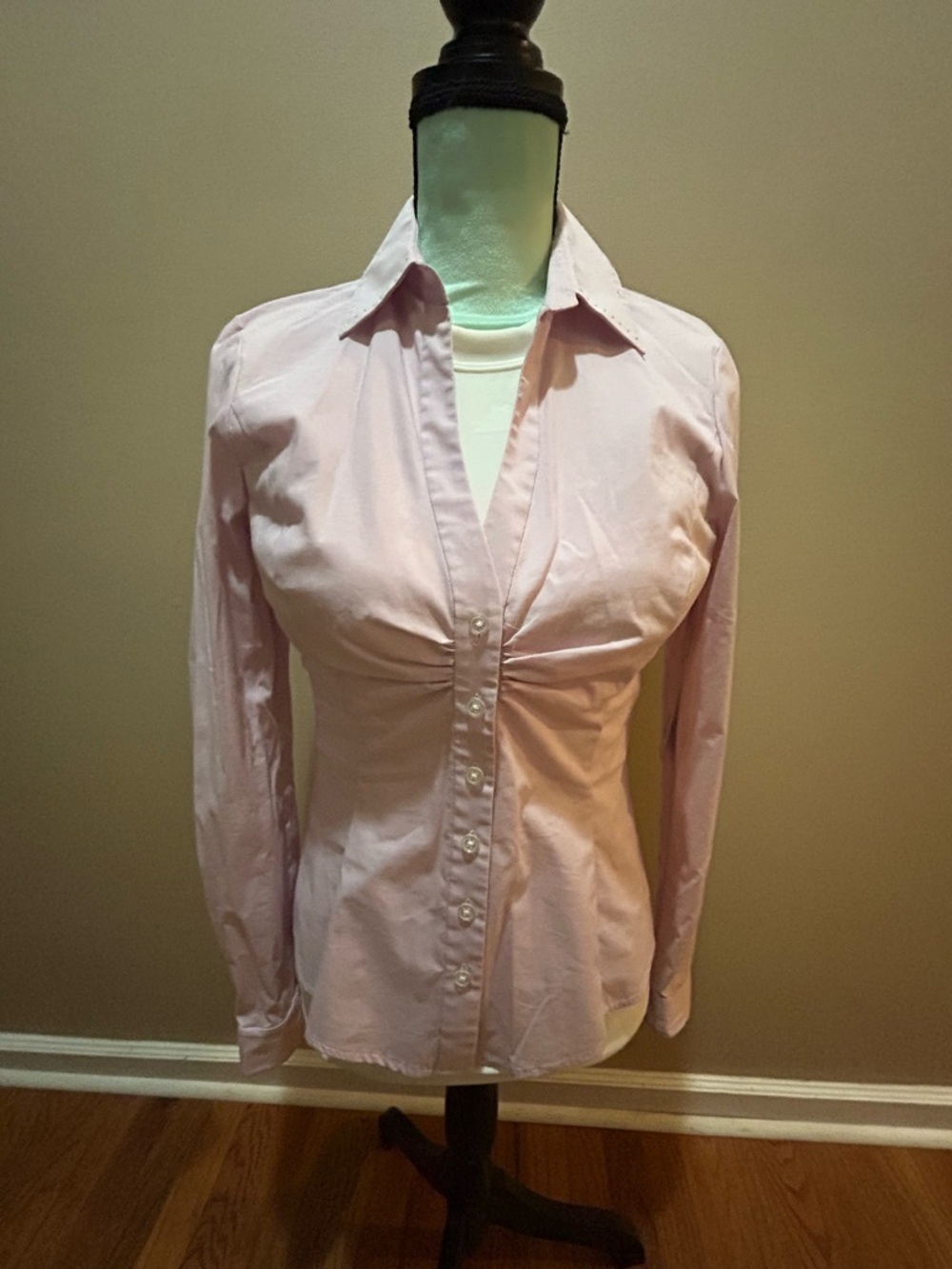 T Tahari Light Pink Button-Front Fitted Shirt